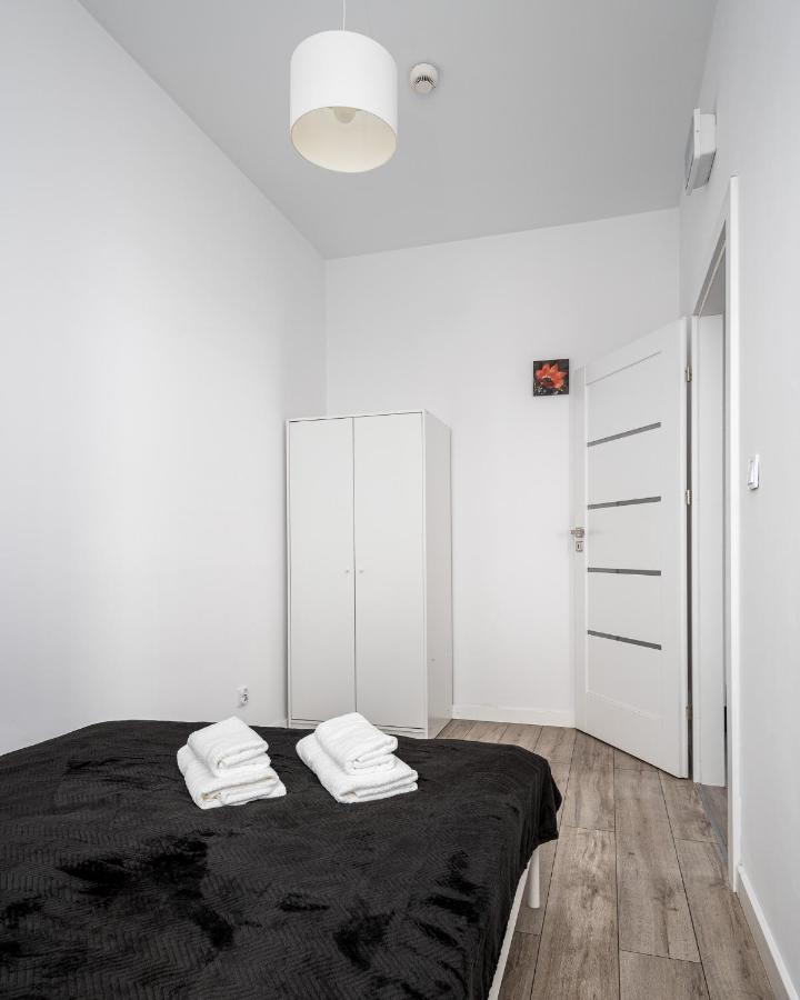 Prymasa Street Apartament Appartamento Varsavia Esterno foto